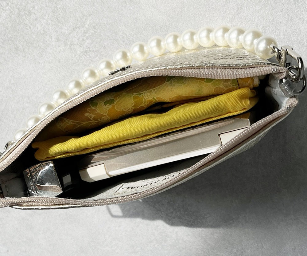 Pouch with Pearl Handle – SA Logo 1738-sa