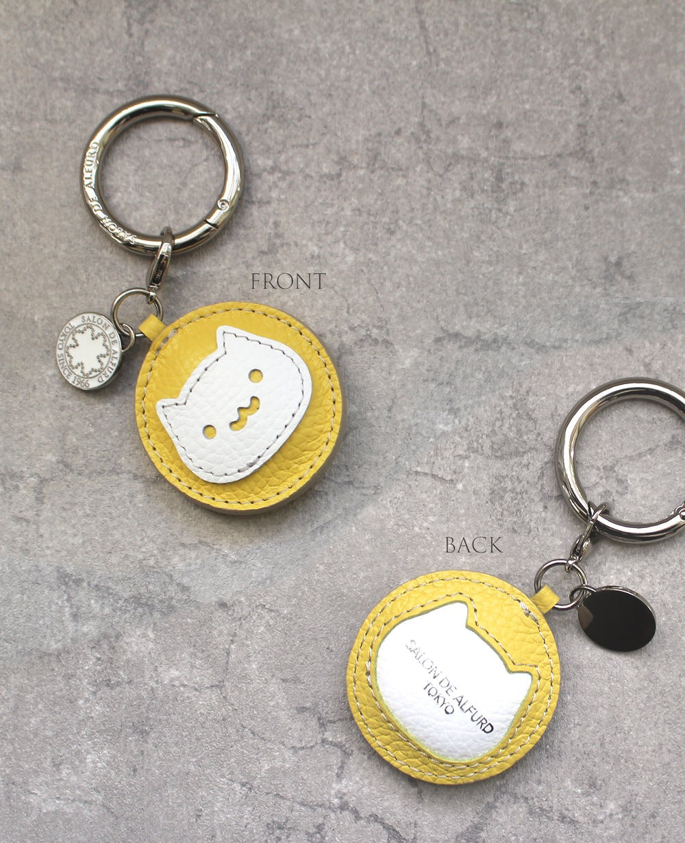 Cat Round Charm 1874