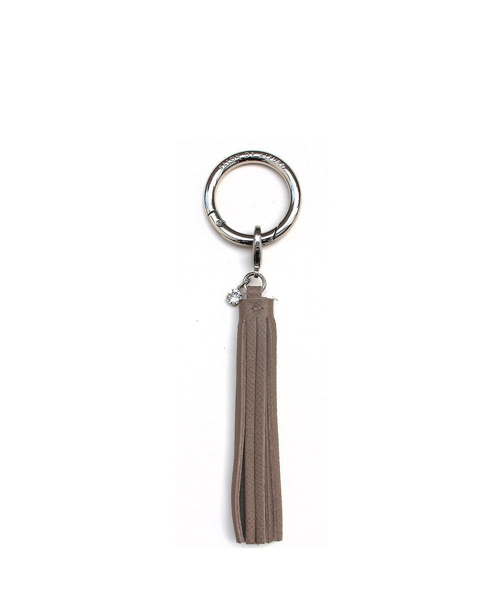 Tassel Charm 1933-gr