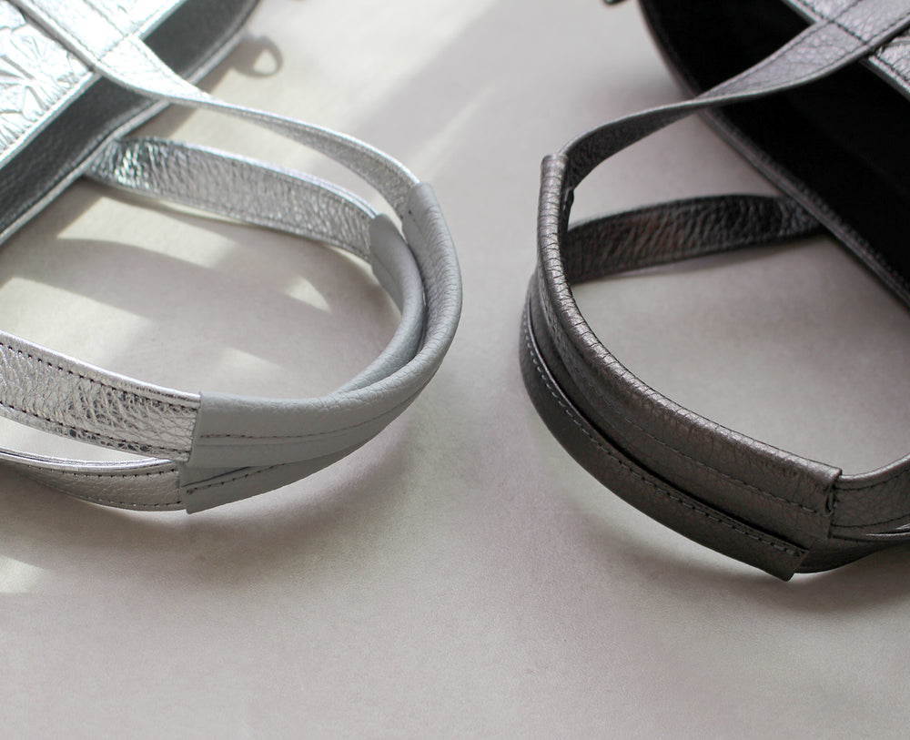 Jaguzi Tote Bag S – Star-Embossed Leather Version 1608-st