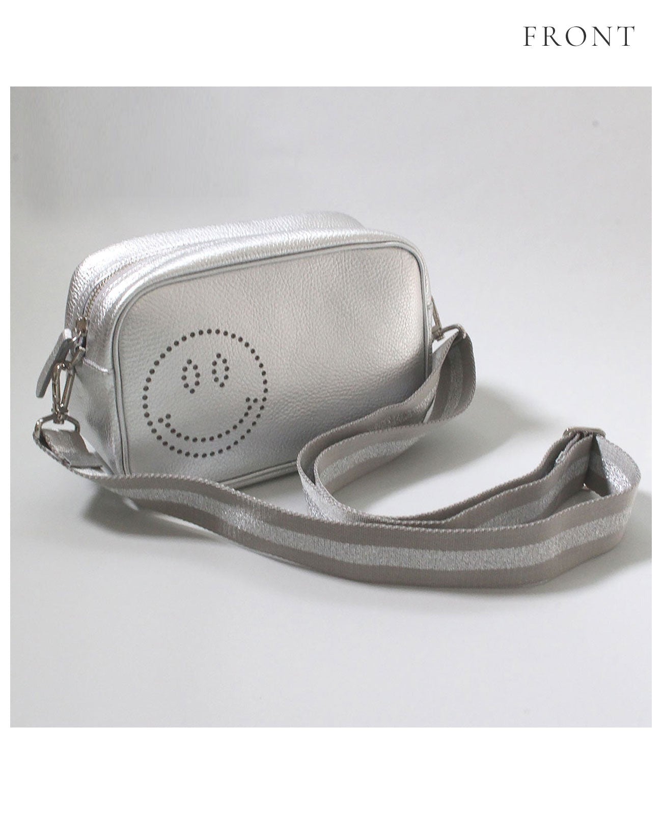 Smile Square Pochette Body Bag 1575