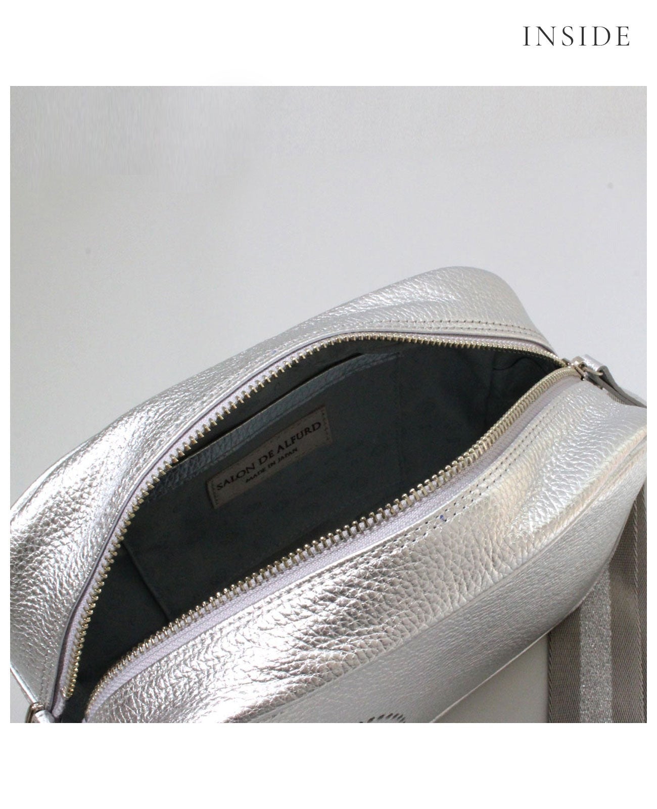 Smile Square Pochette Body Bag 1575