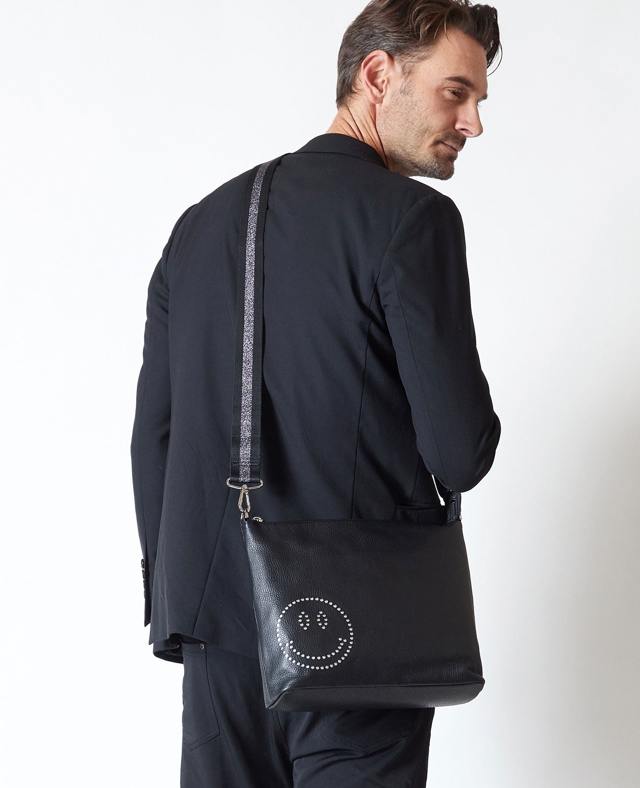 Smile Horizontal Pochette M size 1331