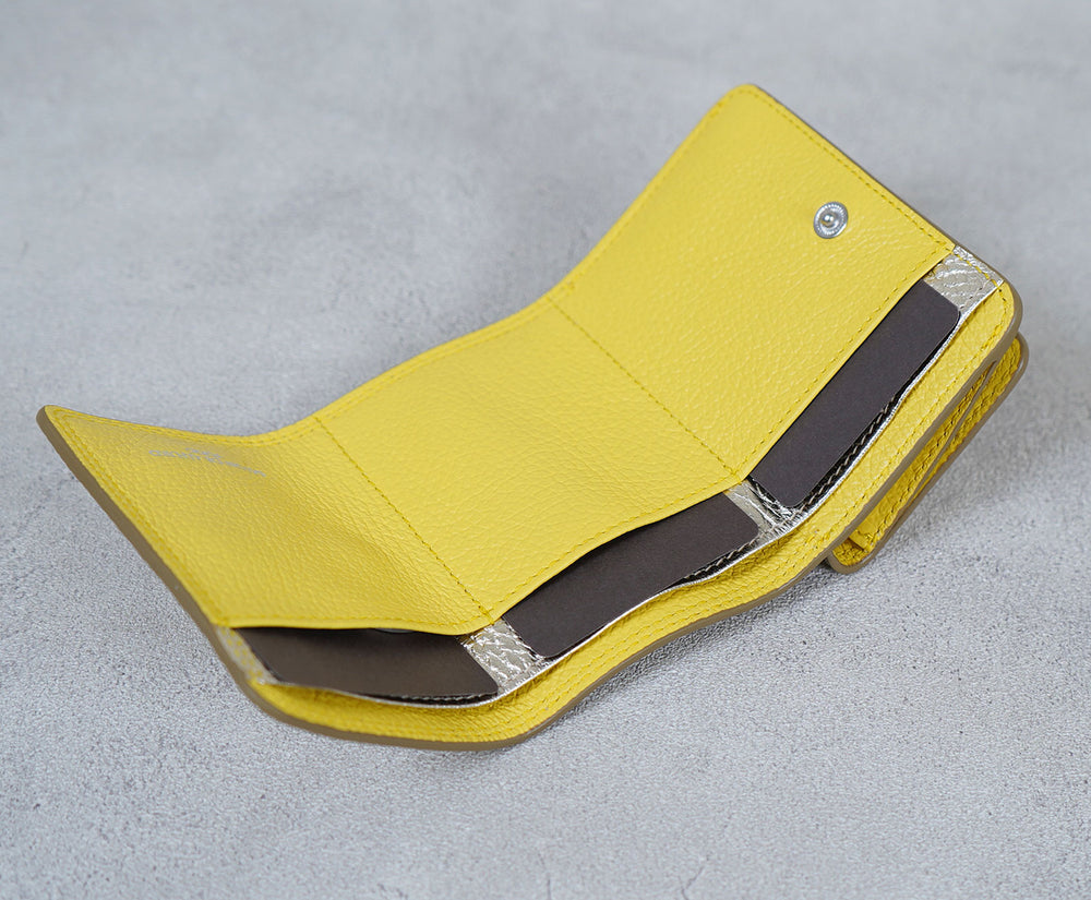 Clover Flap Tri-Fold Mini Wallet 1873