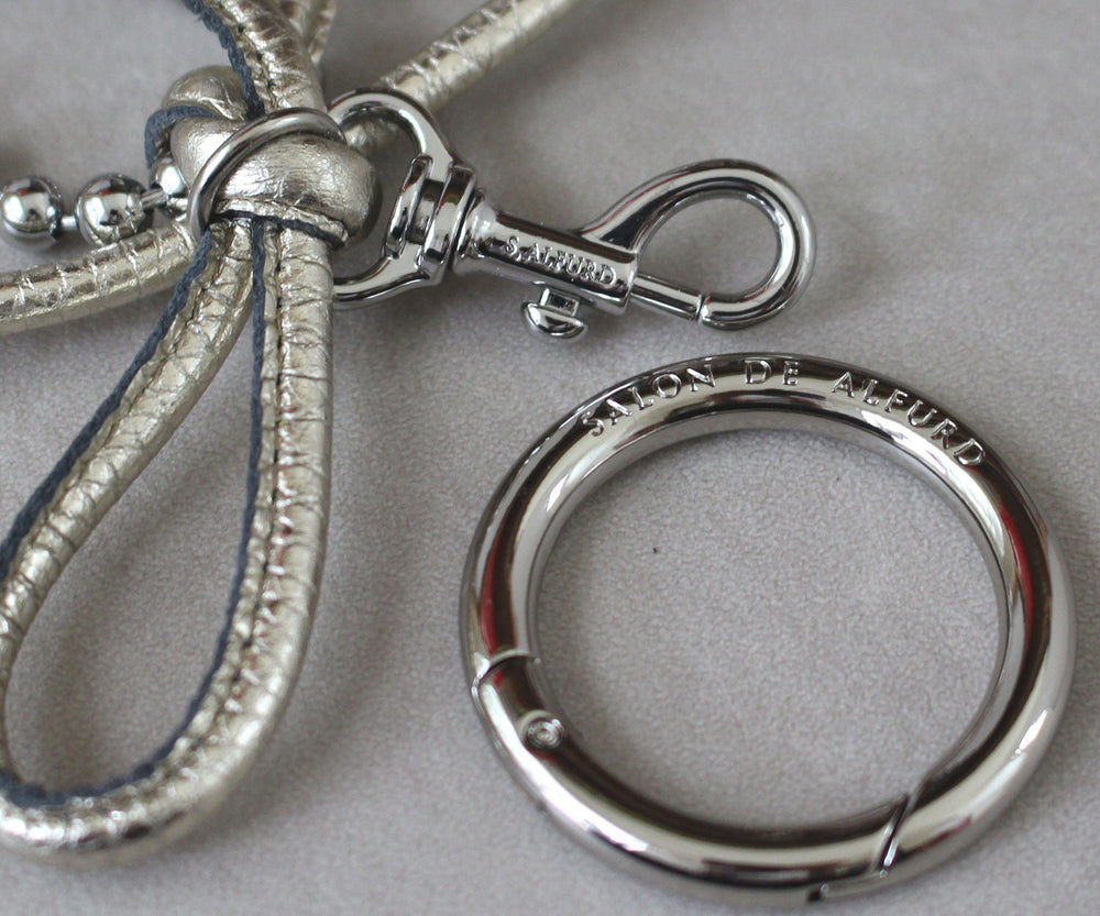 Ribbon Charm 1935