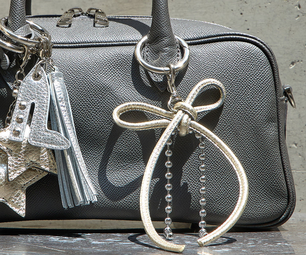 Ribbon Charm 1935