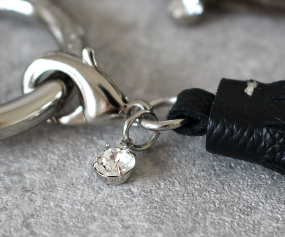 Tassel Charm 1933-gr