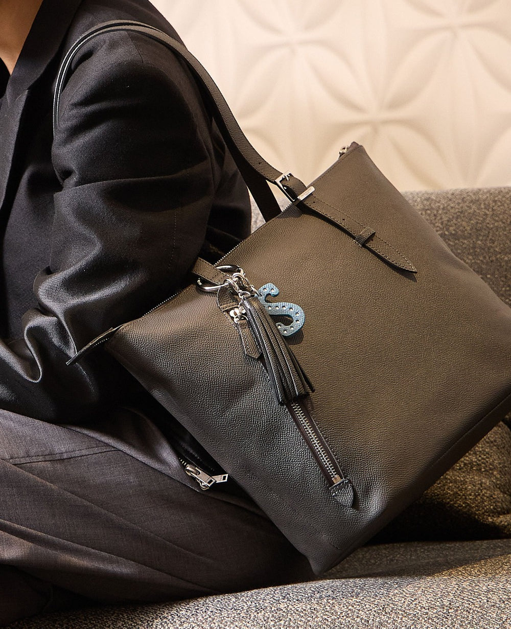 Tassel Charm 1933-gr