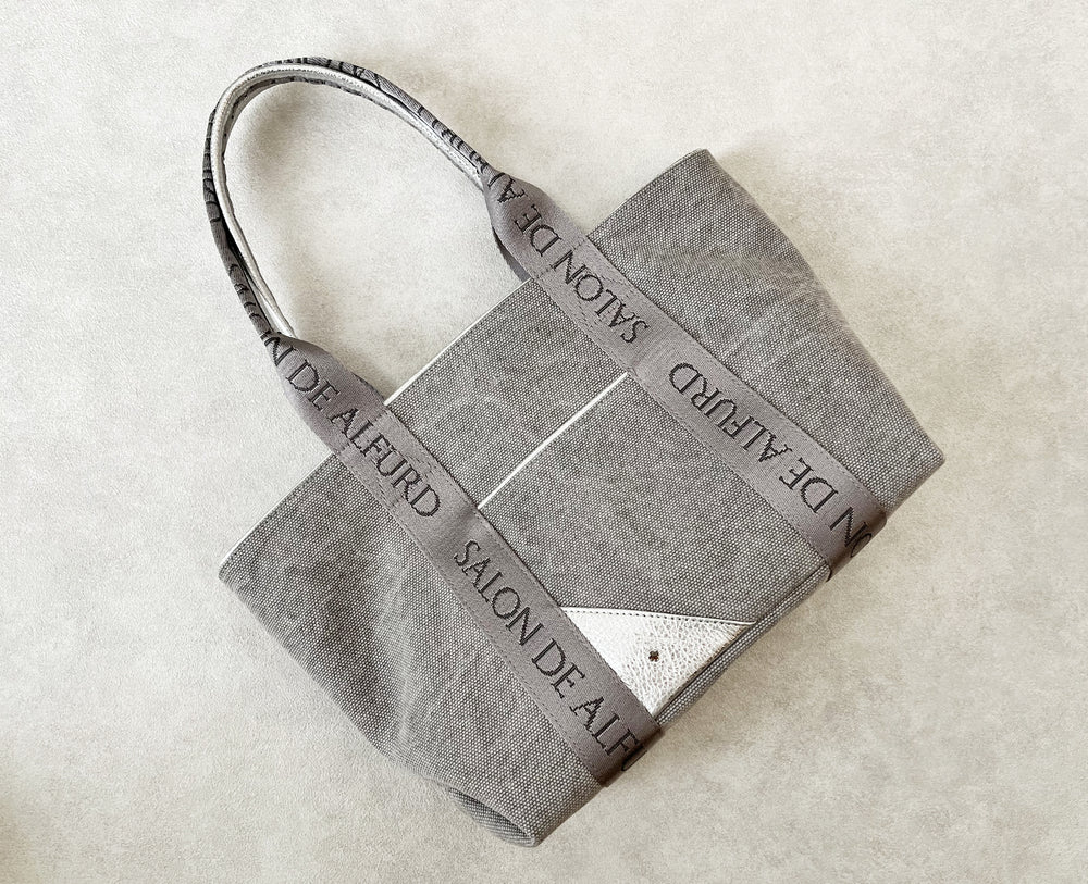 Trèfle Un Canvas Tote – Crush 1949