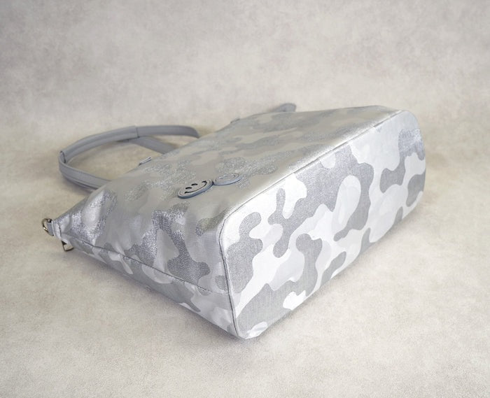 Smile Glitter Camouflage Francesca Tote Bag 2011