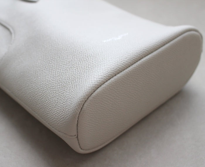 Ladybird SA Pochette – Grained Calfskin 2038-gr
